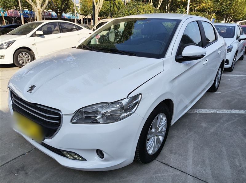 2016款 标致301 1.6L 自动舒适版